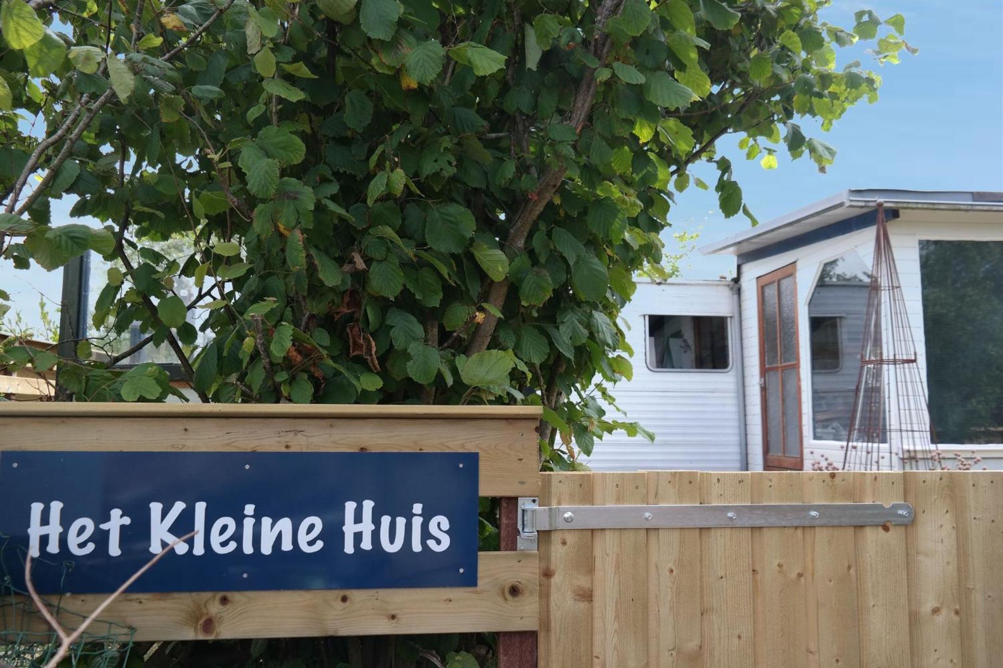 Het Kleine Huis Mobile Home By The Harbour And The Lauwersmeer Anjum Zewnętrze zdjęcie